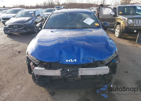 2024 Kia K5 Gt-Line z USA, uszkodzony, nr VIN 5XXG64J24RG233198